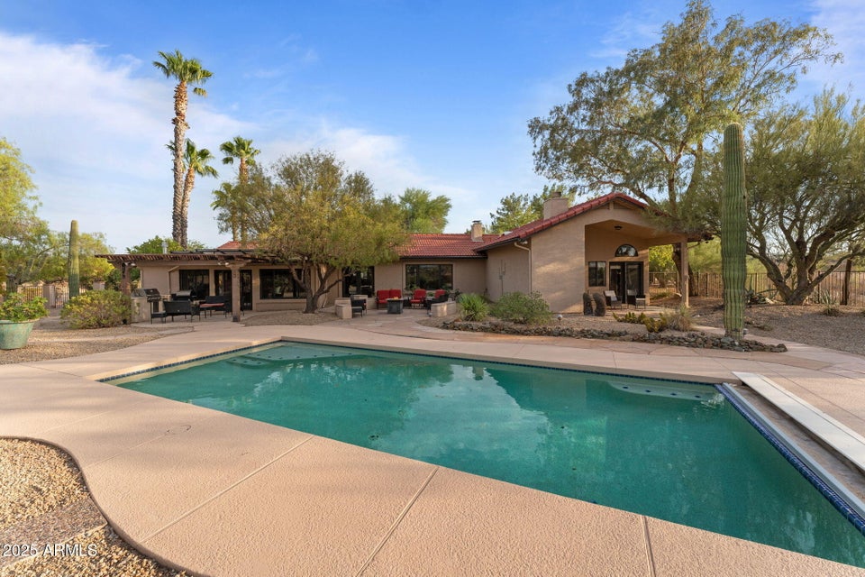 1710 West Camino Drive